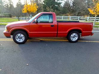 1999 gmc sonoma.sls. 2.2 liter. 5 speed