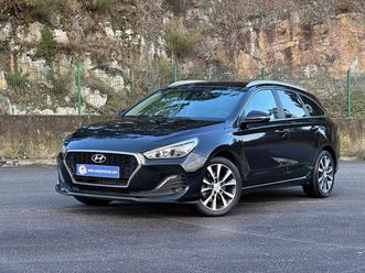 hyundai i30 sw 1.6 crdi style+navi