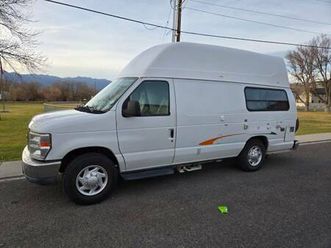 2010 ford e-250 super duty 22,000 original miles full built out camper