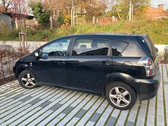 toyota corolla verso 2.2 d-cat 7 sitzer