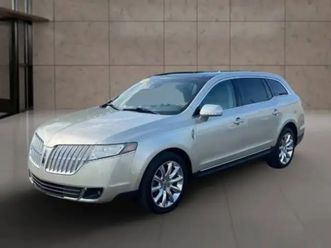 2010 lincoln mkt, mint and luxurious