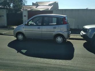 effa m-100 1.0 8v 5p 2011