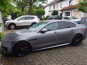 jaguar xe p250 se benziner headup anthrazit