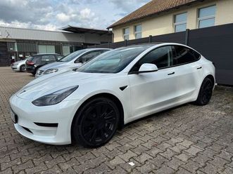tesla model 3 sr rwd – 1. hand, ahk, 8-fach