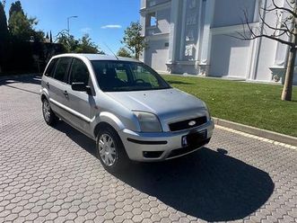shitet ford fuzion 1.4 naft automat ne gjendje shum te mir m