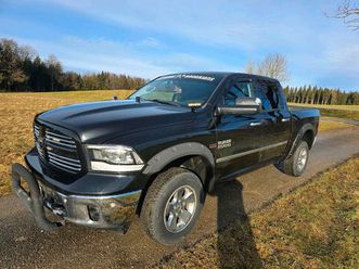 dodge ram 1500 crew cab