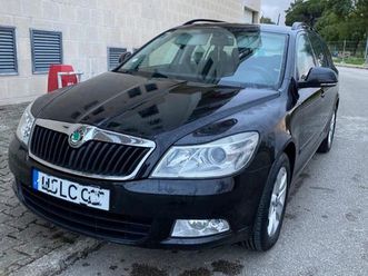 skoda octavia break dezembro/10