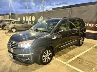 ssangyong rodius d22t limited 4x4 aut