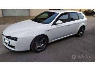 159 sportwagon 1750 tbi distinctive 200cv