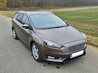 focus traveller 1,0 ecoboost titanium titanium