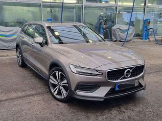 v60 cross country d4 awd geartronic pro