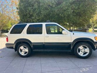 2001 infiniti qx4 4 doors suv 4wd