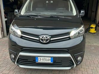 toyota proace verso 2.0 luxury