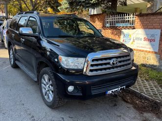 toyota sequoia