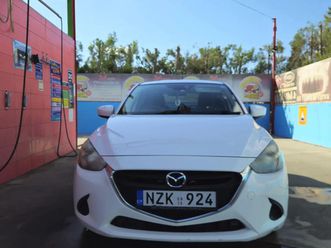 mazda demio 1,3l 2016
