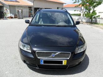 volvo v50 2.0 d momentum (nivel 2) setembro/04