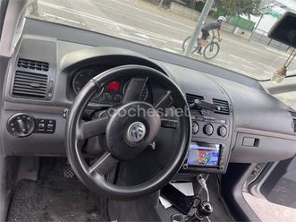 volkswagen touran 1.9 tdi dsg trendline