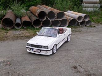 bmw e30 320i cabrio