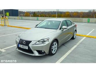 lexus is 200t elite