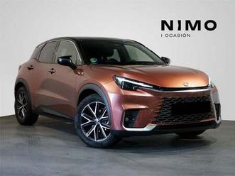 lexus lbx 1.5 136cv hev cool+