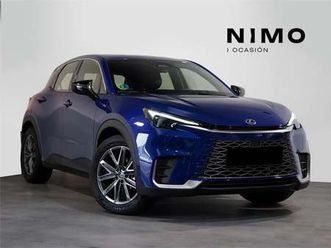 lexus lbx 1.5 136cv hev elegant+