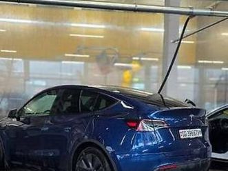 tesla model y basis canton saint-gall - tutti.ch