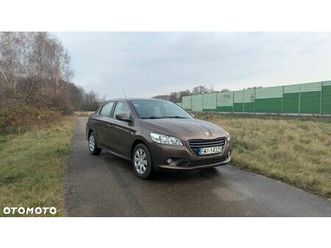peugeot 301 1.2 vti/pure tech active