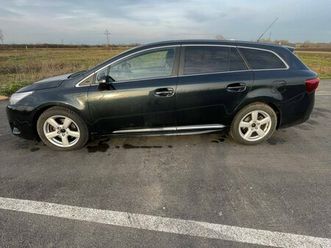 toyota avensis kombi 2.0 d-4d executive