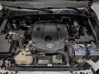 2.4 d-4d cabina doble gx