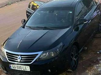 renault latitude - sacré-cœur | expat-dakar