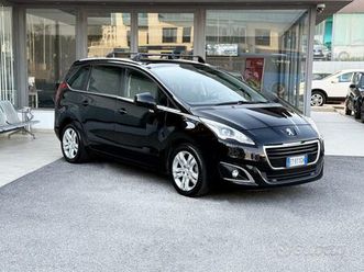 peugeot-5008-1-6-diesel-115cv-e5-neo-2013