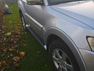 mitsubishi pajero court