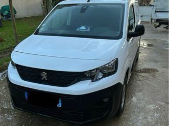 peugeot partner fourgon standard 650kg 110cv premium
