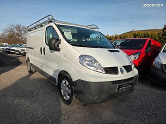 renault trafic l2h1 2.0 dci 115 cv, bien équipé