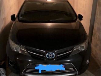 toyota auris touring sports style hybride