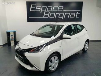 toyota aygo 1.0 vvt-i 69ch x-play 5p/ moteur à chaine