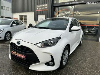 toyota yaris 116h france business 5p + stage hybrid academy