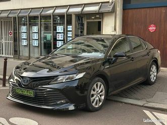 toyota camry hybride 218 ch 2wd dynamic sieges chauffants av camera de recul