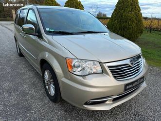 lancia voyager 3.6 v6 286cv platinium 7 places