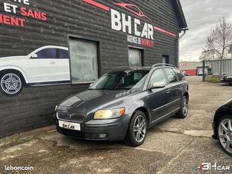 volvo v50 2.5 t5 awd 220cv