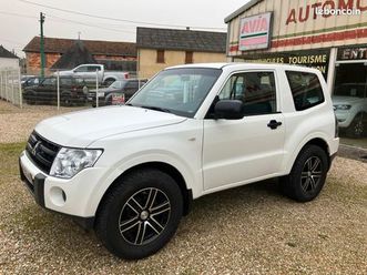 mitsubishi 4x4 pajero 3.2 did 200 court boite mécanique