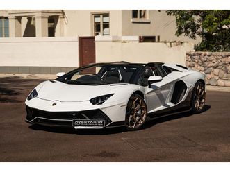 2022 lamborghini aventador ultimae roadster - 735 km
