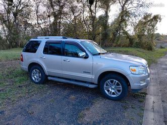 4x4 ford explorer v8 usa