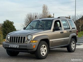 jeep cherokee liberty ii 3.7l 204ch limited boite auto 43.000km garantie 6 mois