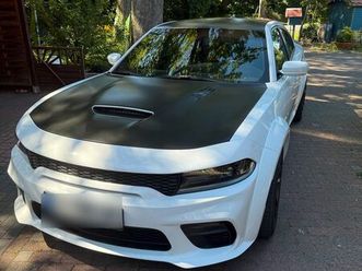 dodge charger v8 widebody