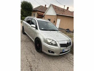 toyota avensis wagon 2.2 d-4d sol