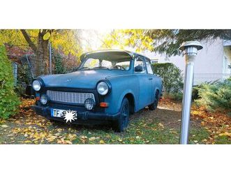 trabant 601 mit tüv , papiere, teilekonvolut