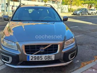 volvo xc70 d5 momentum auto