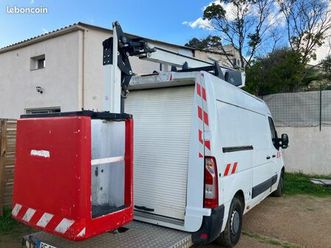 renault master, fourgon nacelle