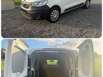 1.5dci 95ch **etat neuf clim cruise caméra**